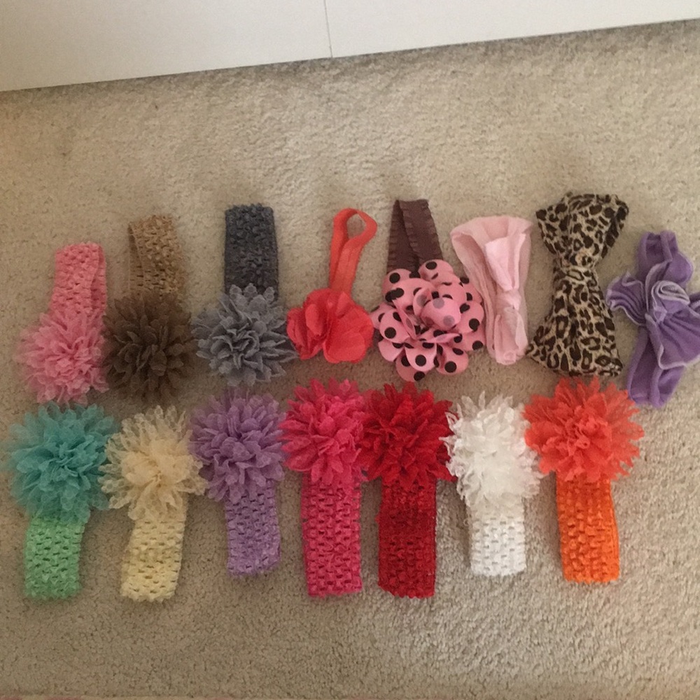 Bundle 15 headbands for baby.